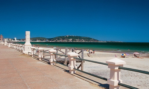 beach town living Uruguay