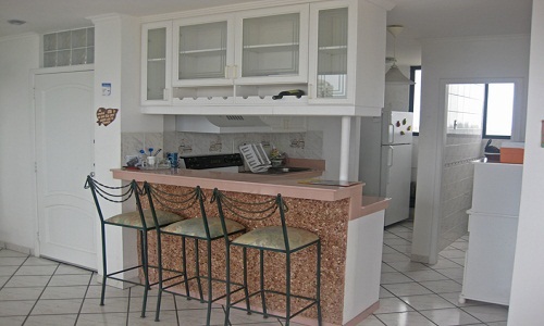 Salinas condo